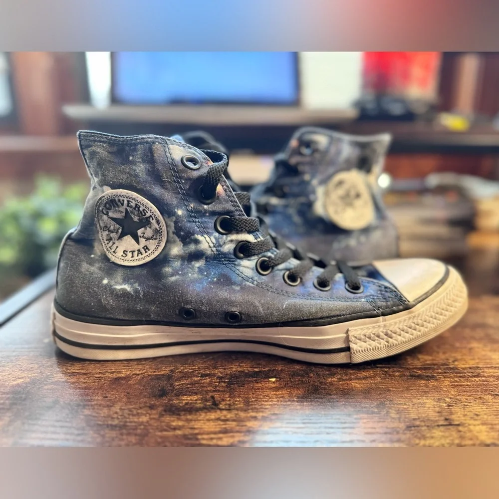 Converse Chuck Taylor All Star Hi Moon & Sky Sneaker Size 7M/9w - Picture 6 of 10